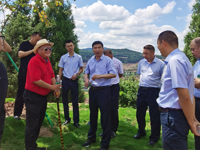 Hu Qiye visit to Huajiao base